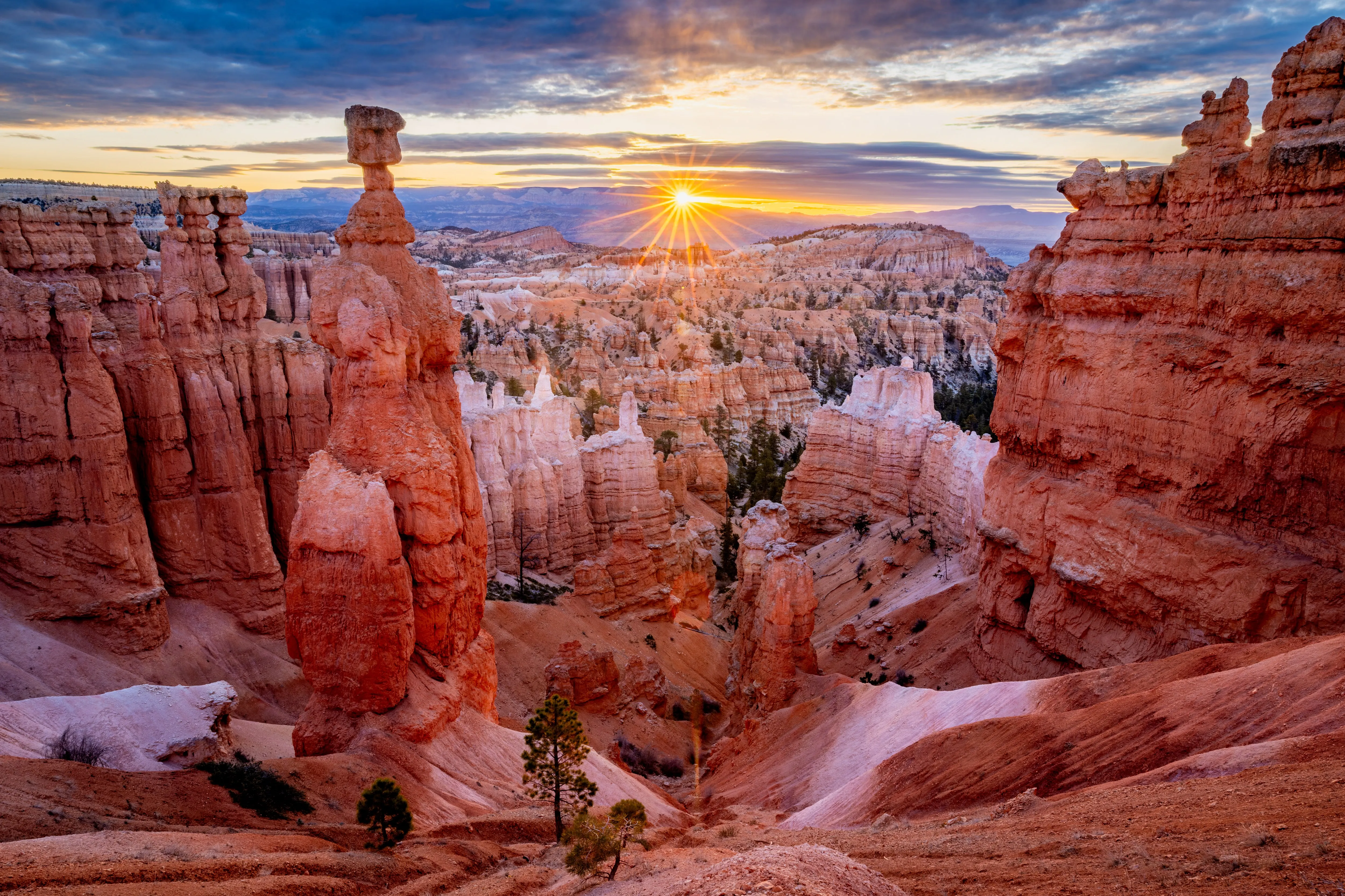 Bryce Sunrise — fine art landscape photography print by Paul Anderson, Bryce Canyon, Utah