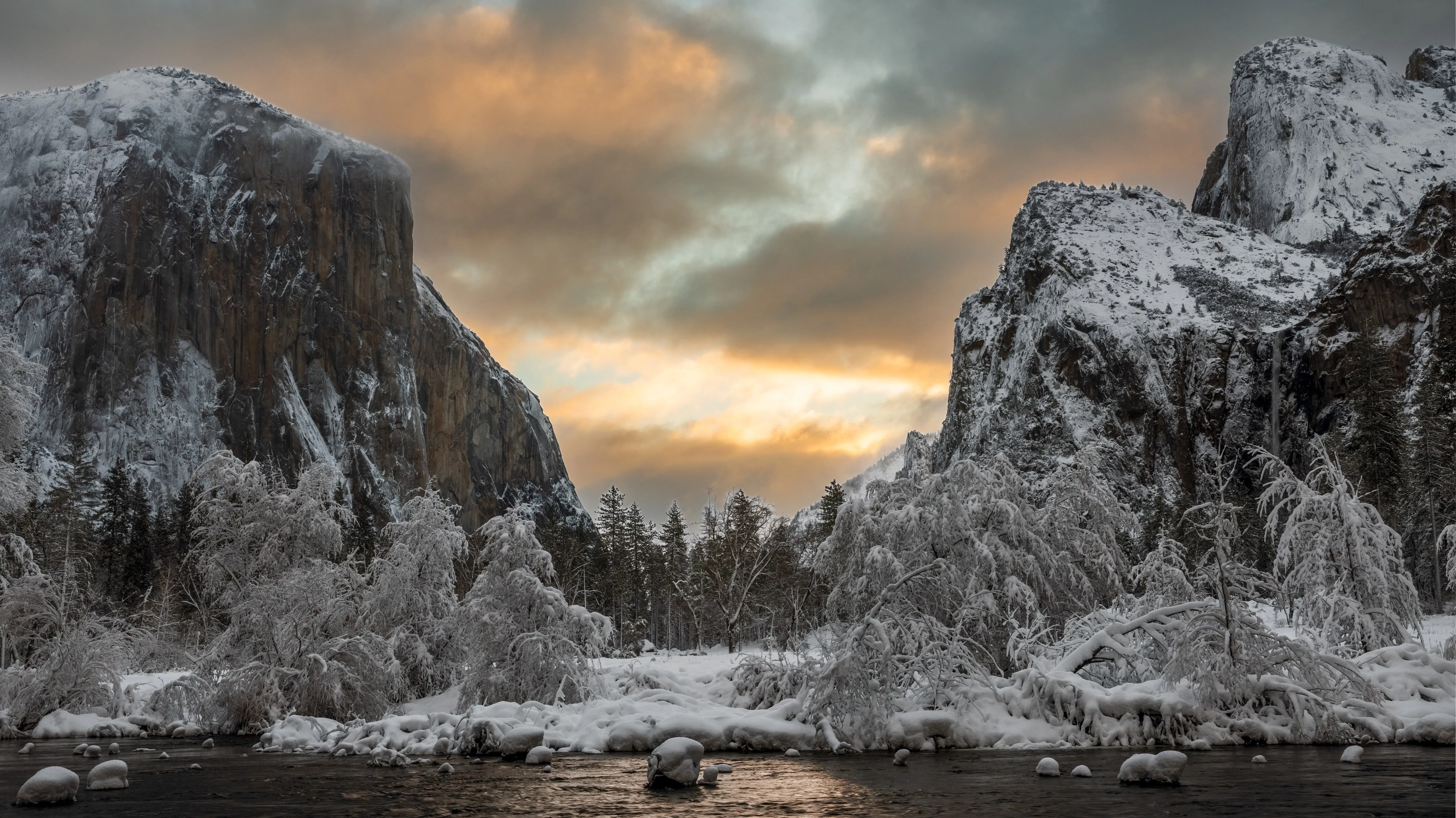 Tunnel View, Winter — fine art landscape photography print by Paul Anderson, Yosemite, California